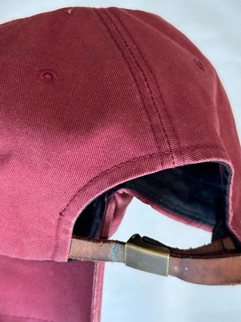 Hysteric Glamour burgundy baseball cap with embroidered patch